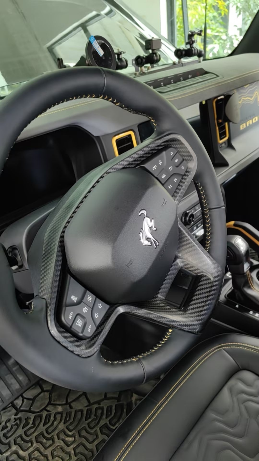 For Ford Bronco Outer Banks Raptor 2021+ Steering Wheel Bezel Frame Real Carbon Fiber Interior Accessories