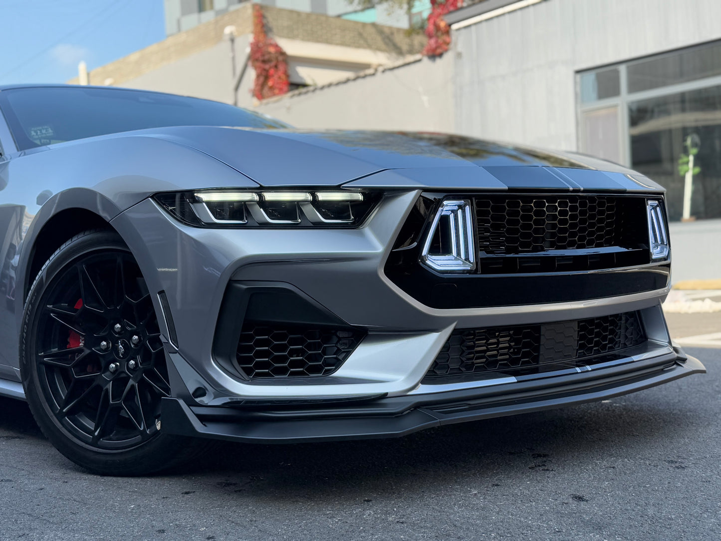 ABS Replacement Upper Grille With LED Light Air Intakes Front Bumper Grille For Ford Mustang S650 GT Ecoboost 2024+