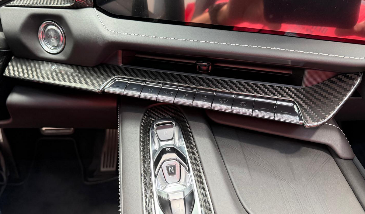 Dry Carbon Fiber Dashboard Air Vent Outlet Interior Kit for Corvette C8 Z06 ZR1 2026+ Center AC Vent Climate Control Button Cover